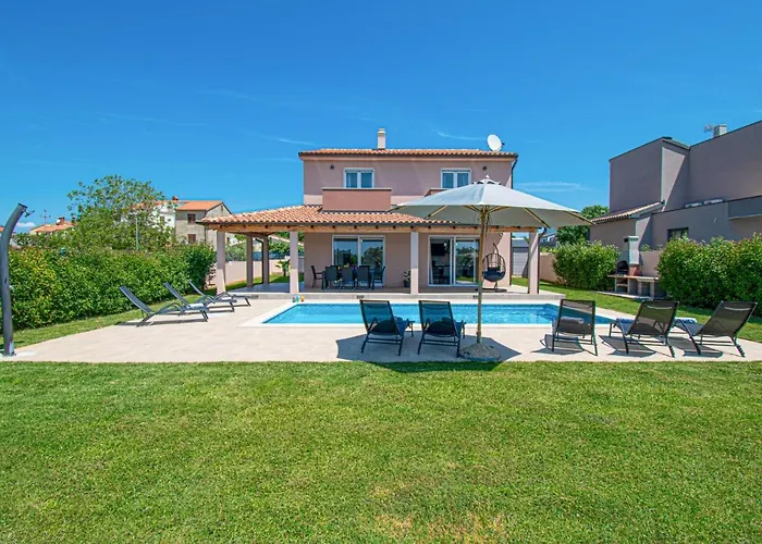 Enjoy Mit Privatem Pool, By Istrabook * Pula